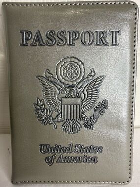 PASSPORT USA PASSPORT FOLDING ID HOLDER/CASE/ COVER